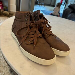 Never worn size 11 men GoodFellow &. Co Boots